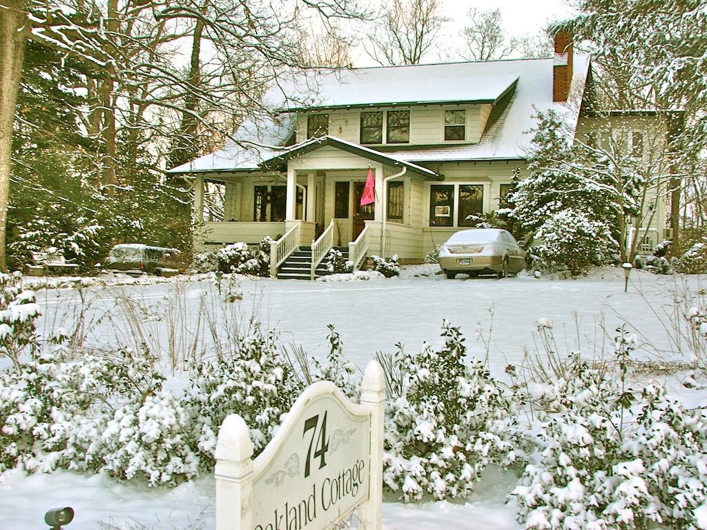 Oakland Cottage Bed And Breakfast Asheville Exterior foto